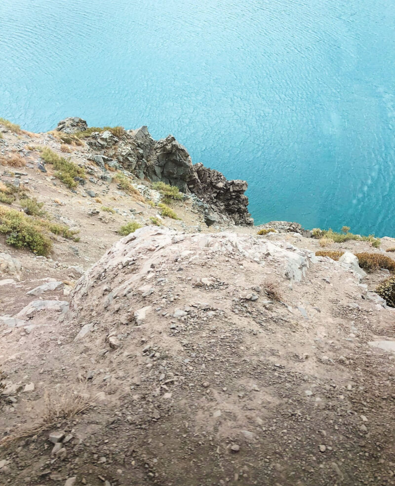 image of the road into Embalse El Yeso