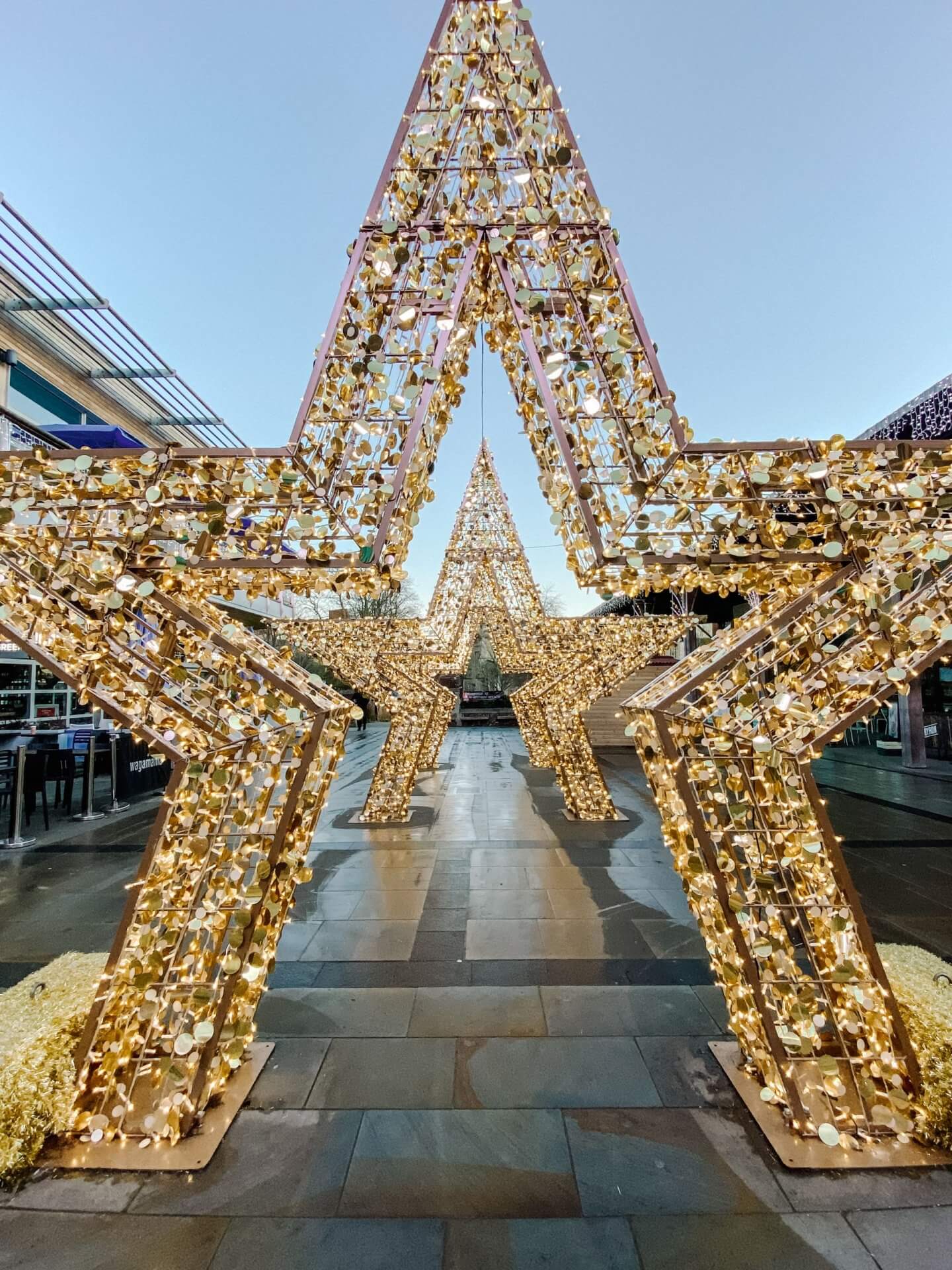 image of christmas lights at chantry place
