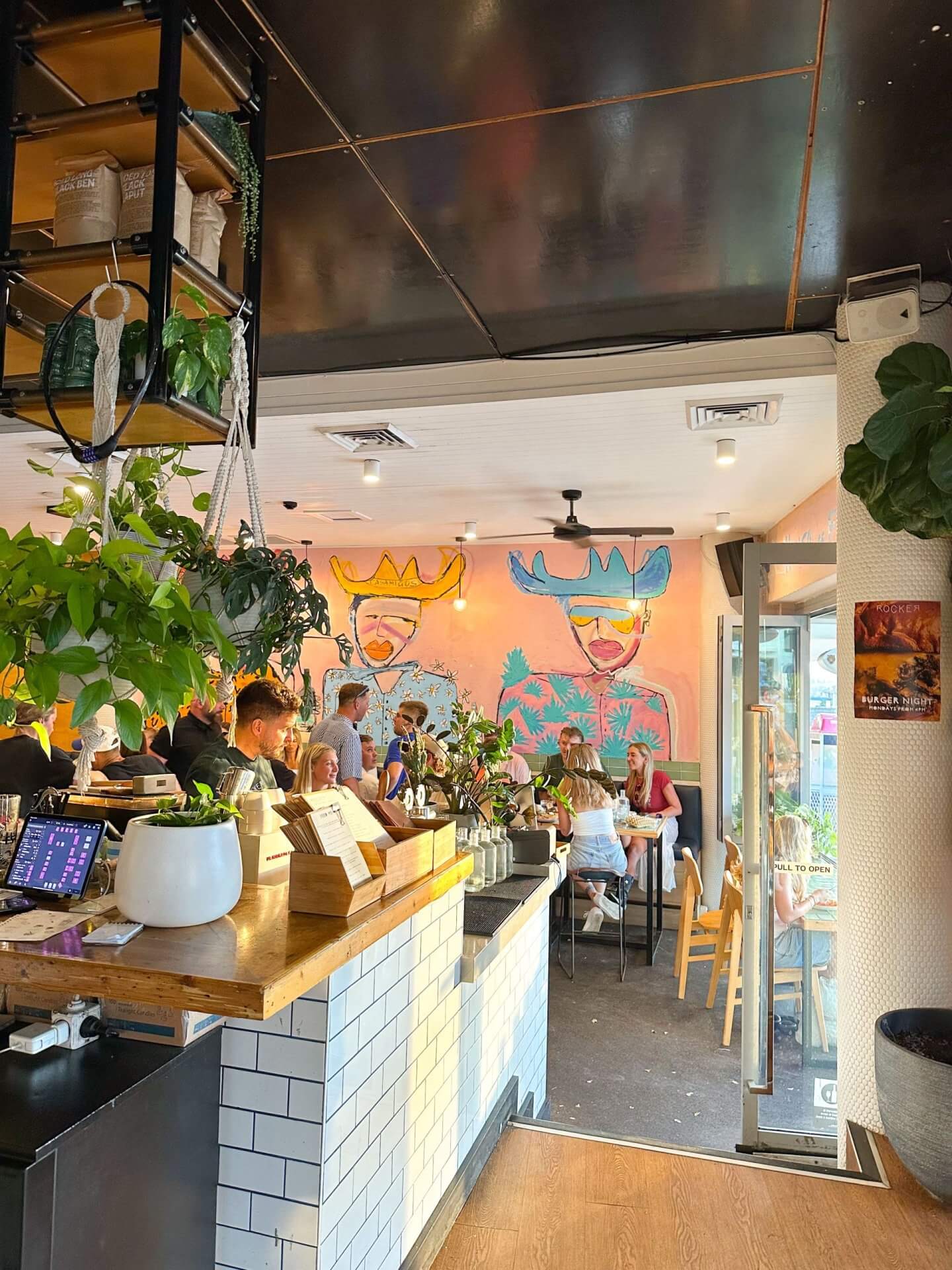 image of the inside of Rockers restaurant in North Bondi
